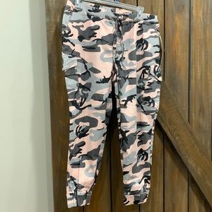 Almost Famous Women’s Camo Cargo Joggers